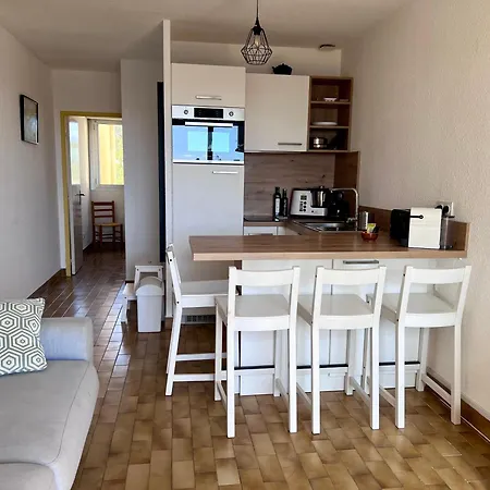 Le Mailheul - - Vue - 160 M De La Apartment